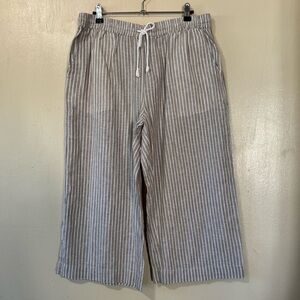 Beach Lunch Lounge linen/rayon cream and white striped wide leg cropped capris